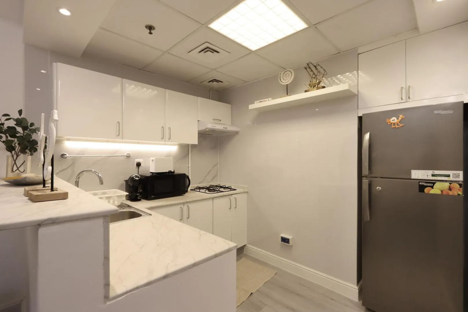 Livbnb - Casa Aruri,1B Marina Escape Near Metro, Mall And Promenade Dubai Apartment