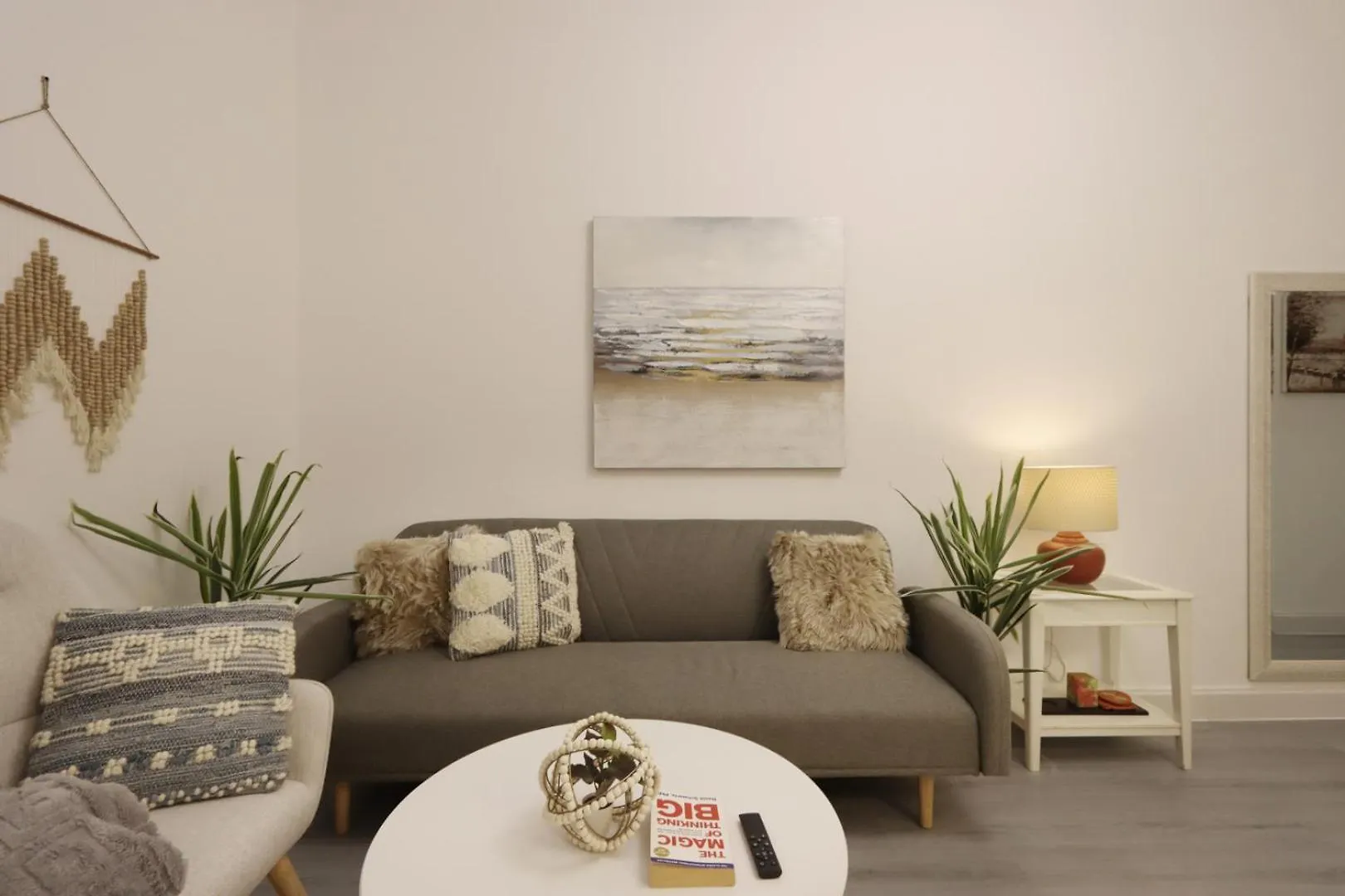 Livbnb - Casa Aruri,1B Marina Escape Near Metro, Mall And Promenade Dubai
