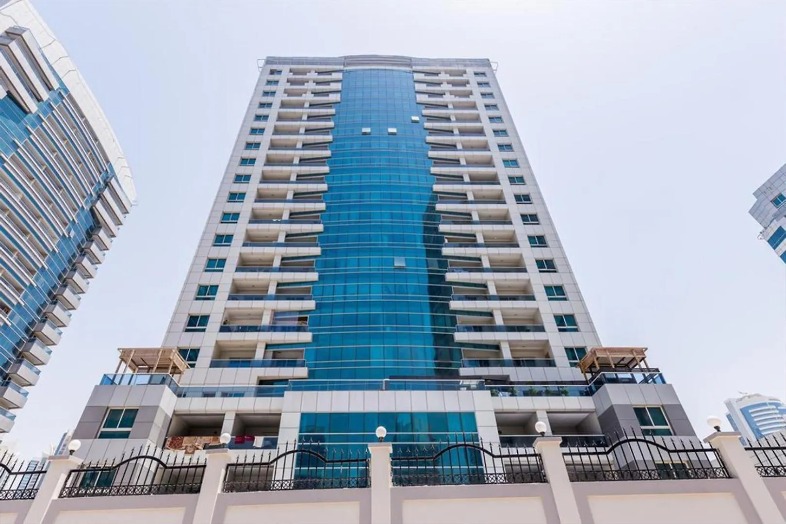 Livbnb - Casa Aruri,1B Marina Escape Near Metro, Mall And Promenade Dubai United Arab Emirates